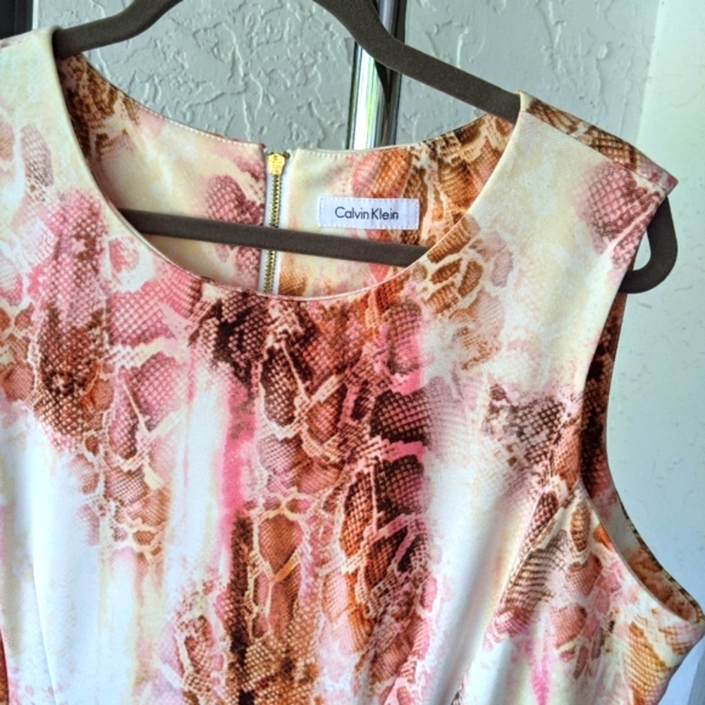NWOT CALVIN KLEIN ANIMAL PRINT DRESS - Picture 2 of 5